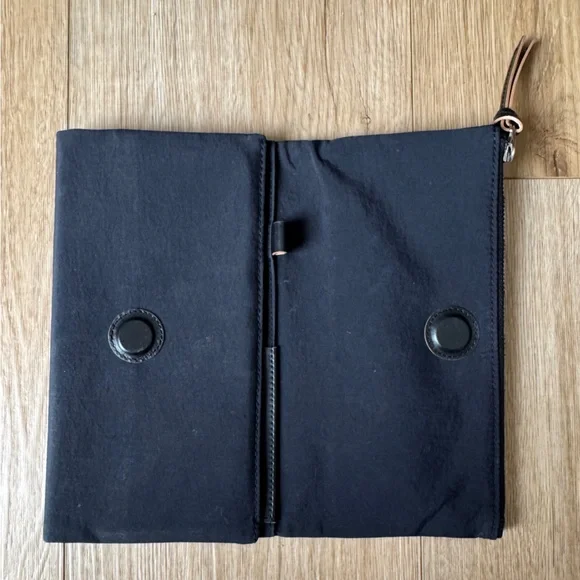 Hobonichi Techo Original/Planner Cover [A6 Cover Only] Tragen (Black) - Picture 2 of 7